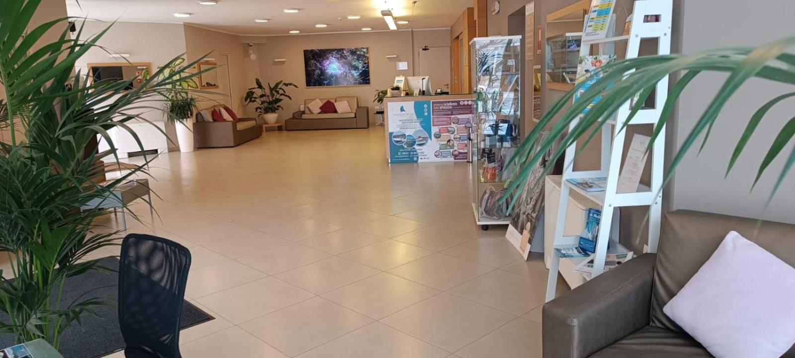 阿尔玛迪阿尔盖罗酒店 外观 照片
